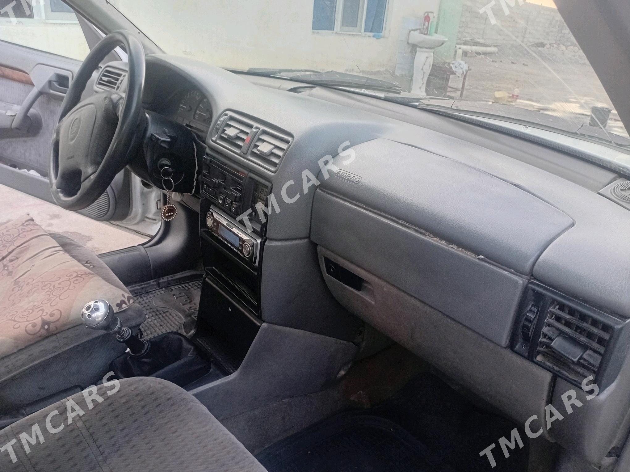 Opel Vectra 1995 - 32 000 TMT - Гёкдепе - img 2