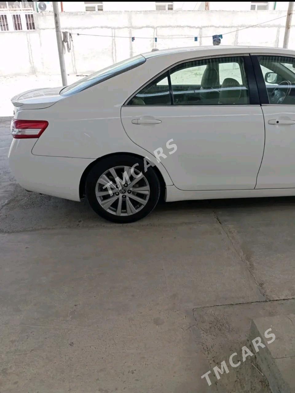 Toyota Camry 2010 - 190 000 TMT - етр. Туркменбаши - img 4