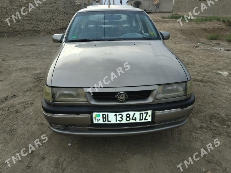 Opel Vectra 1995 - 30 000 TMT - Дашогуз - img 4