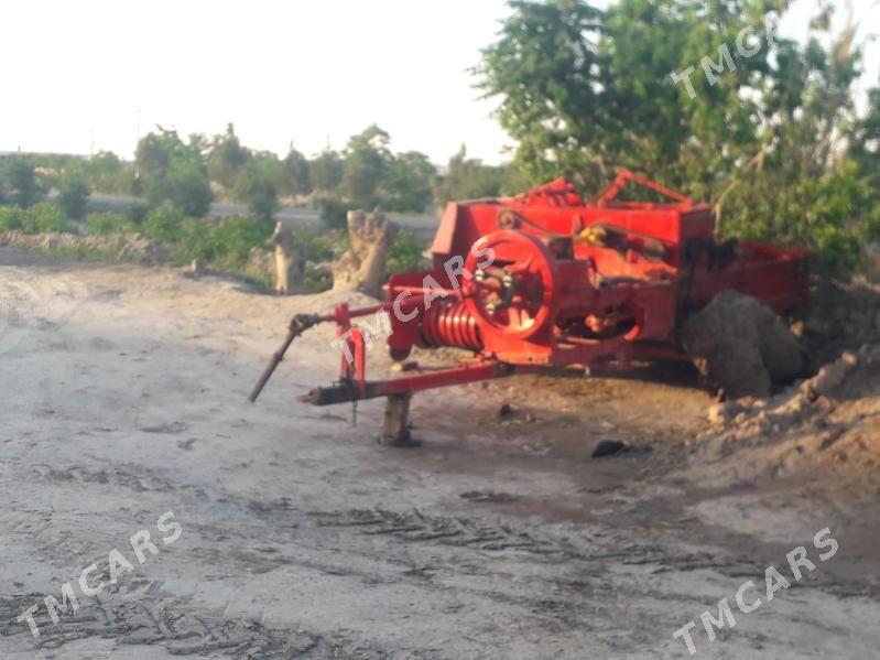 MTZ T-28 1995 - 70 000 TMT - Saýat - img 3