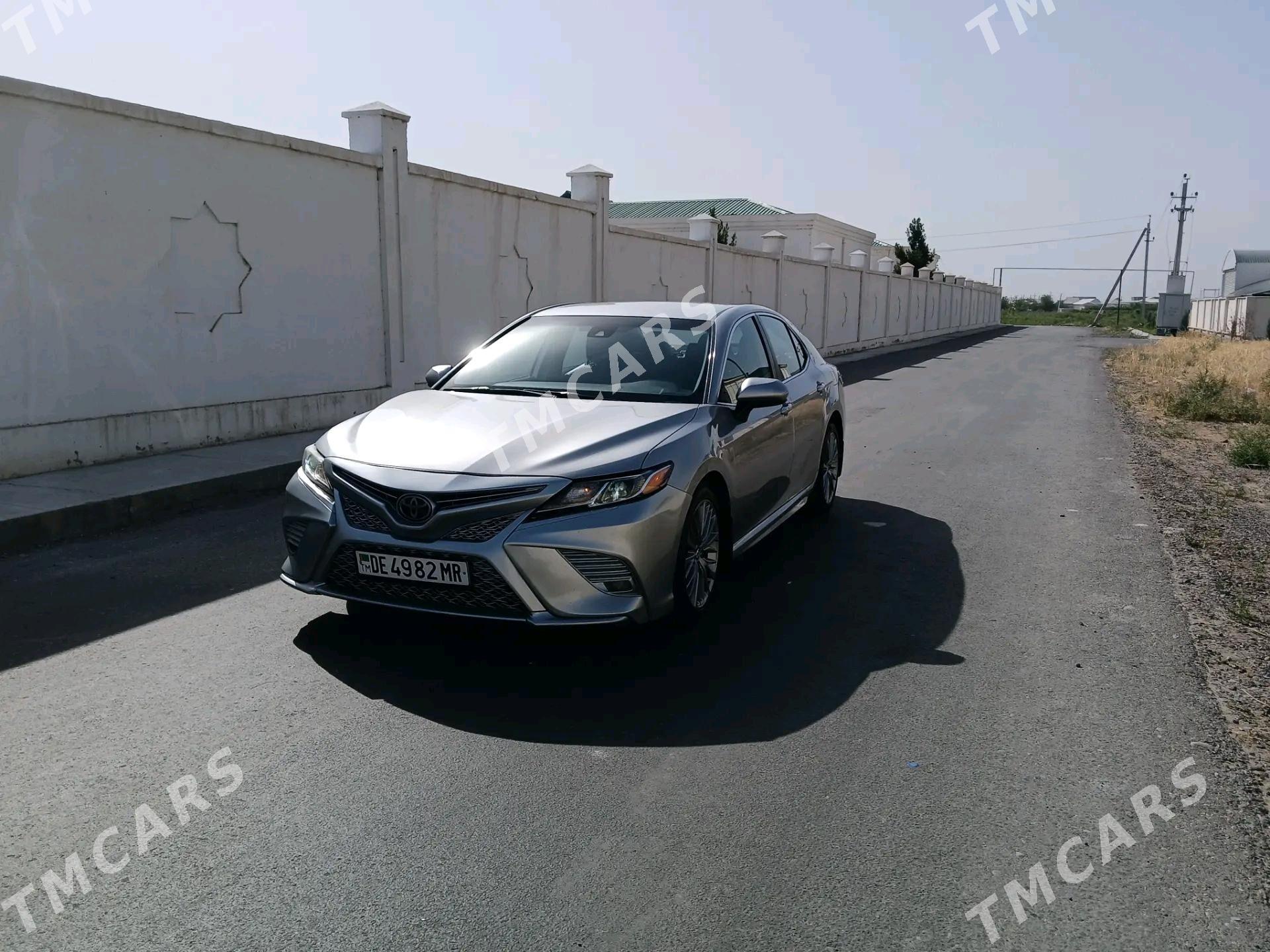 Toyota Camry 2019 - 280 000 TMT - Мары - img 3