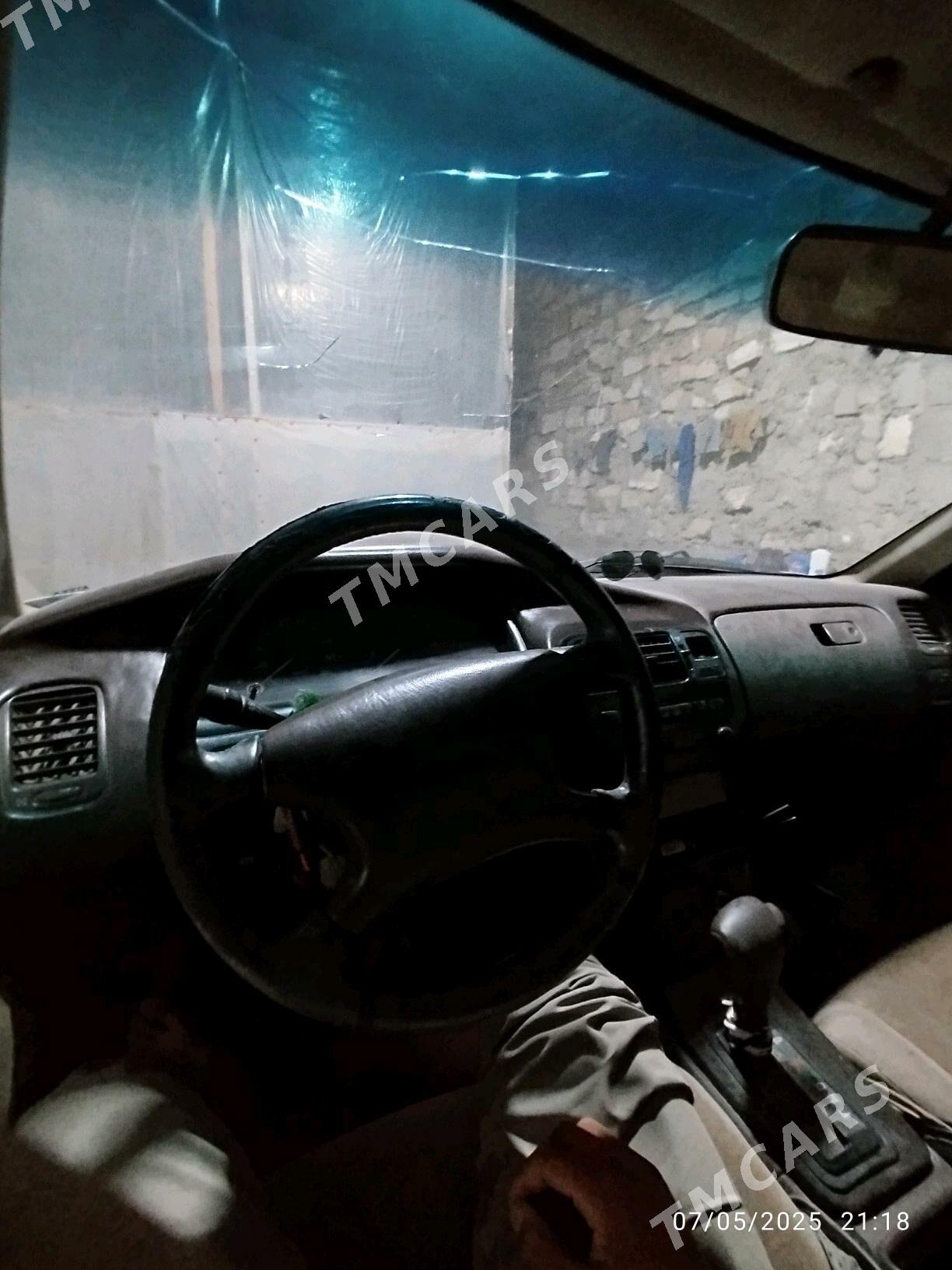 Toyota Mark II 1994 - 26 000 TMT - Гумдаг - img 3