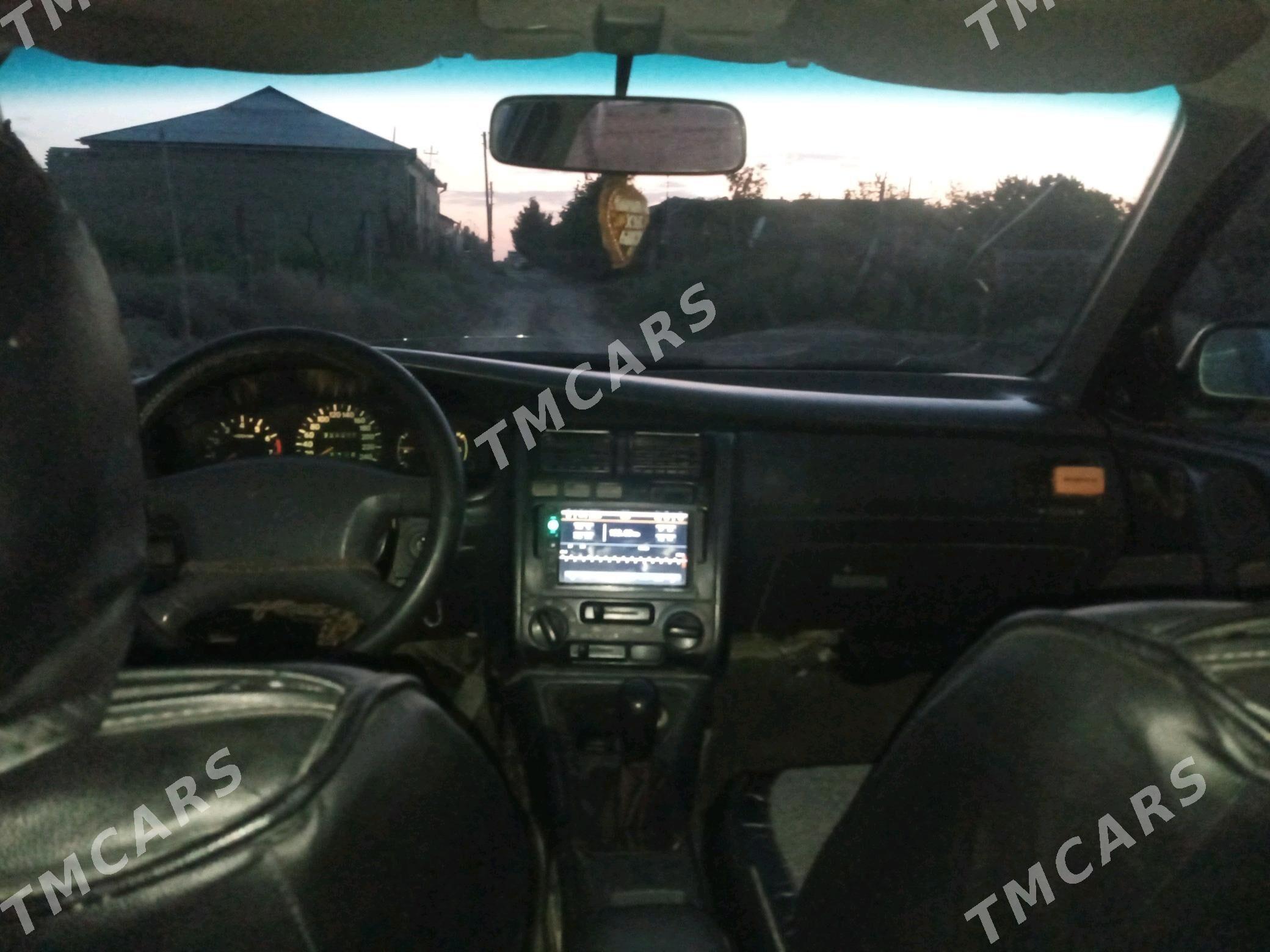 Toyota Carina 1994 - 65 000 TMT - Сейди - img 3