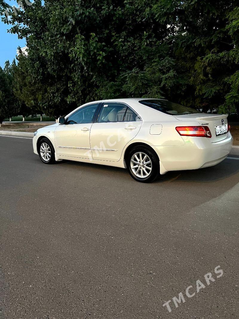 Toyota Camry 2010 - 180 000 TMT - 1 мкр - img 3