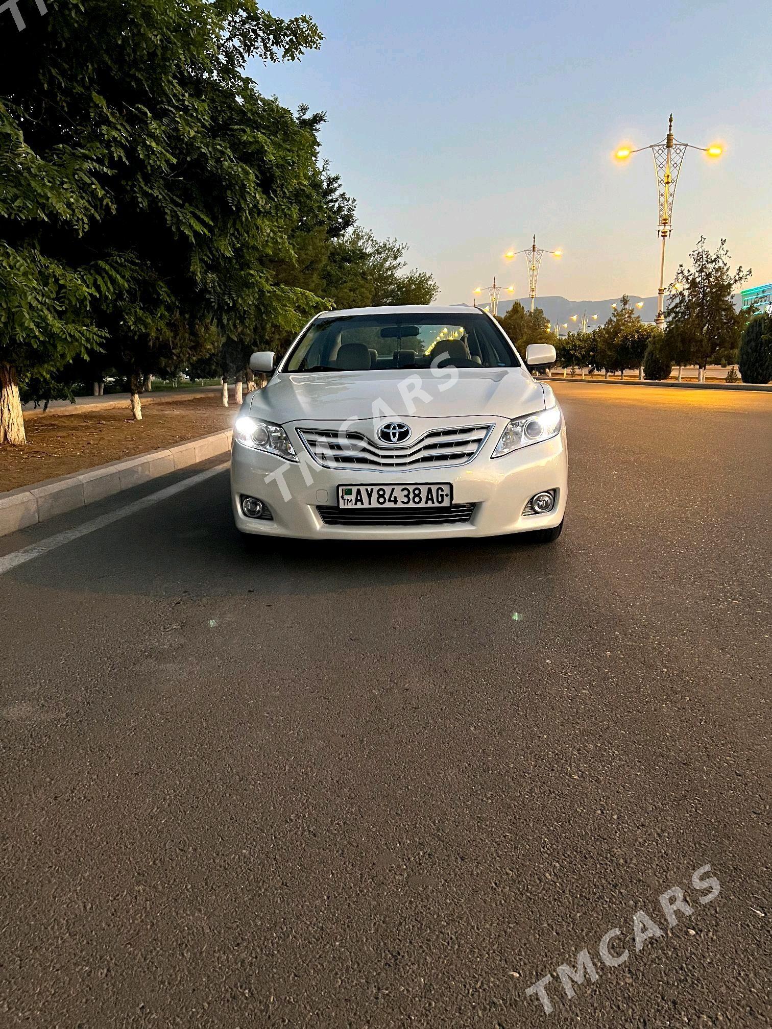 Toyota Camry 2010 - 180 000 TMT - 1 мкр - img 4