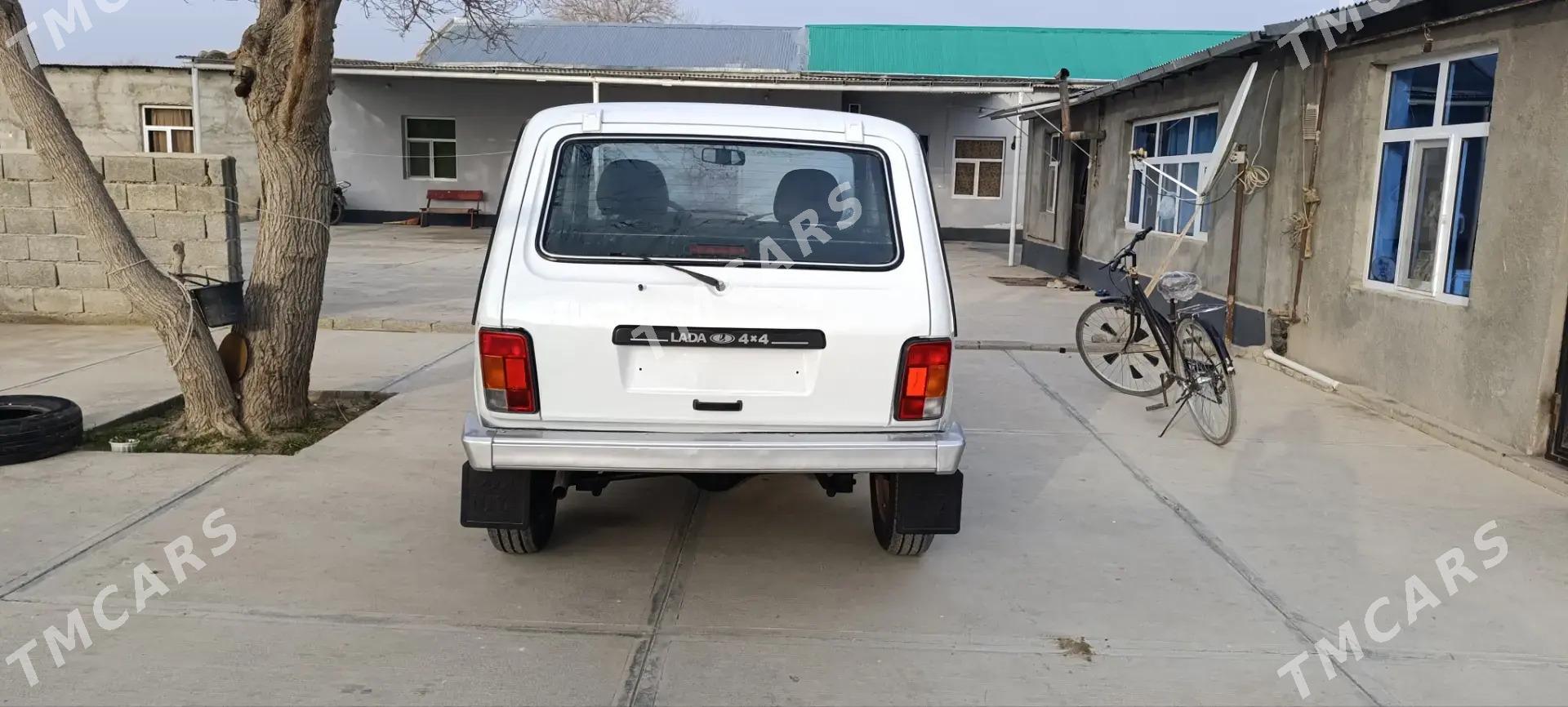 Lada Niva 2008 - 90 000 TMT - Бахарден - img 6