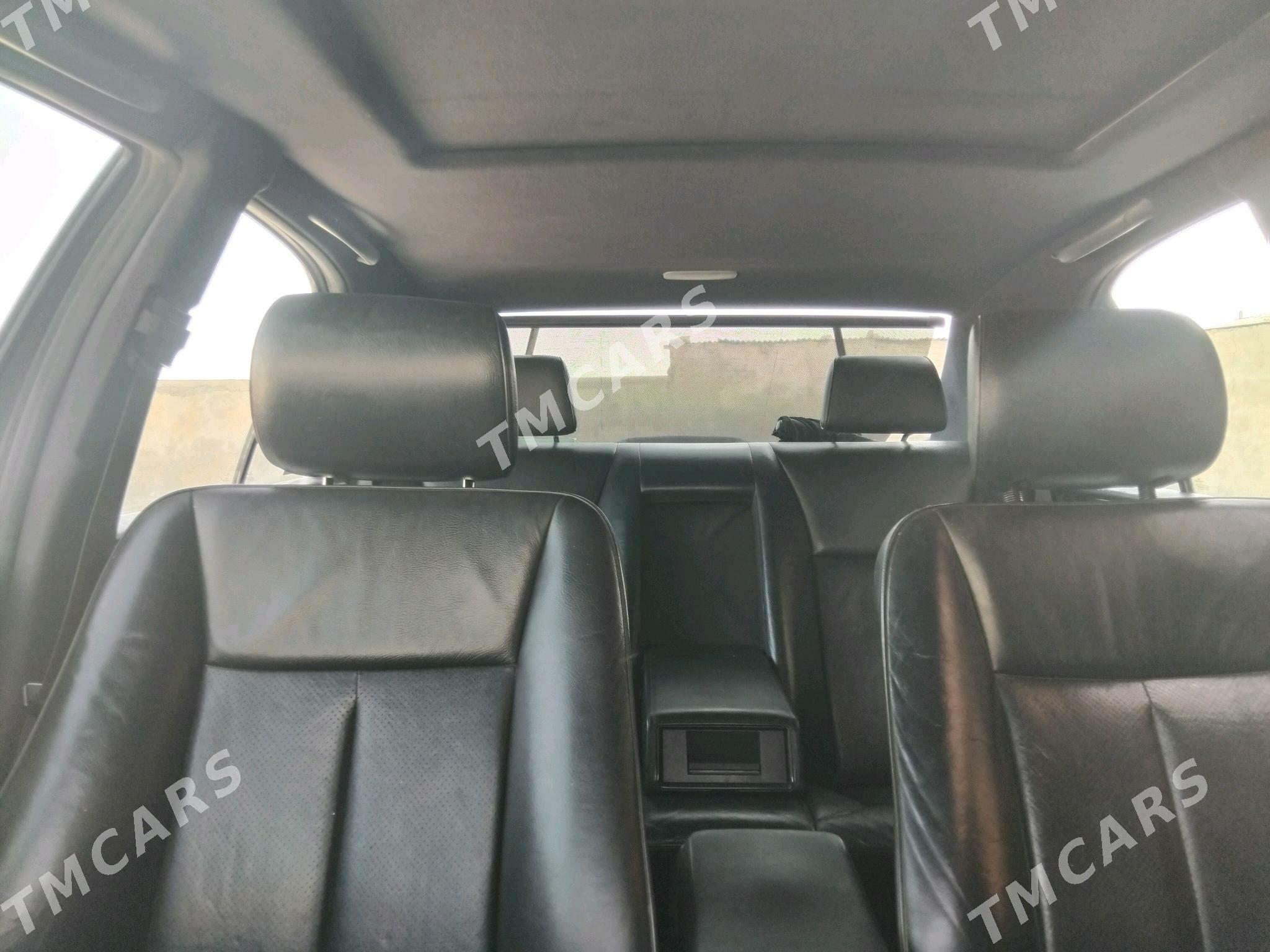 Mercedes-Benz E320 1996 - 65 000 TMT - Gyzylarbat - img 8