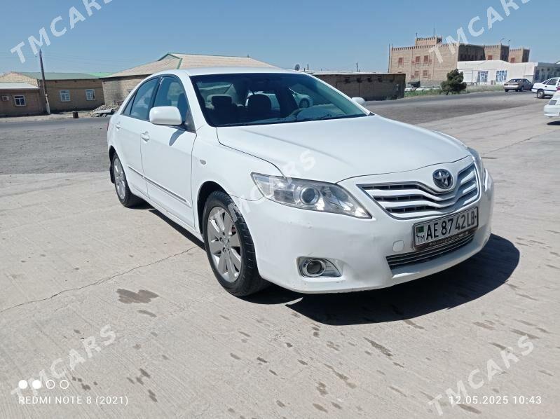 Toyota Camry 2010 - 140 000 TMT - Чарджоу - img 5