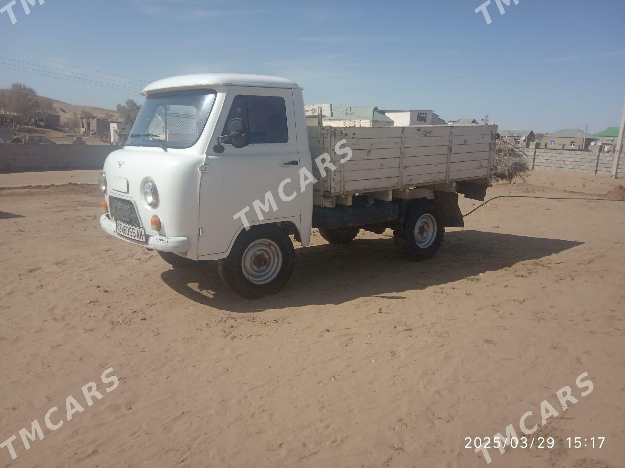 UAZ 452 1998 - 78 000 TMT - Ак-Бугдайский этрап - img 2