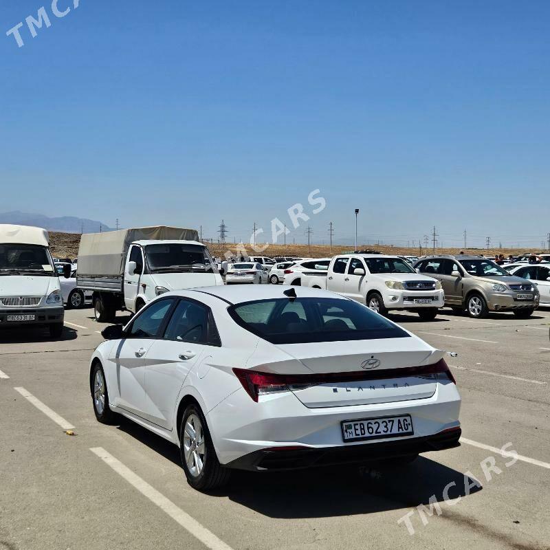 Hyundai Elantra 2021 - 262 000 TMT - Ашхабад - img 4