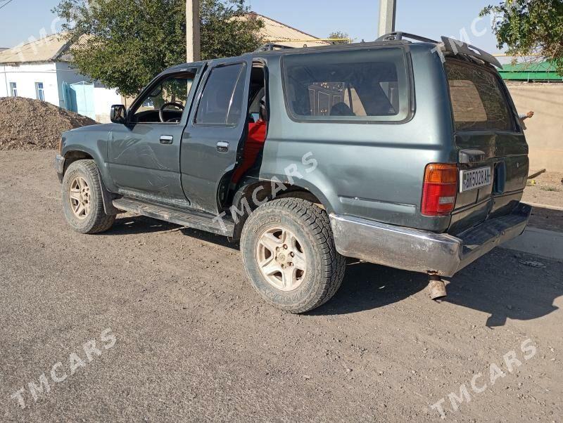 Toyota 4Runner 1994 - 40 000 TMT - Sarahs - img 4