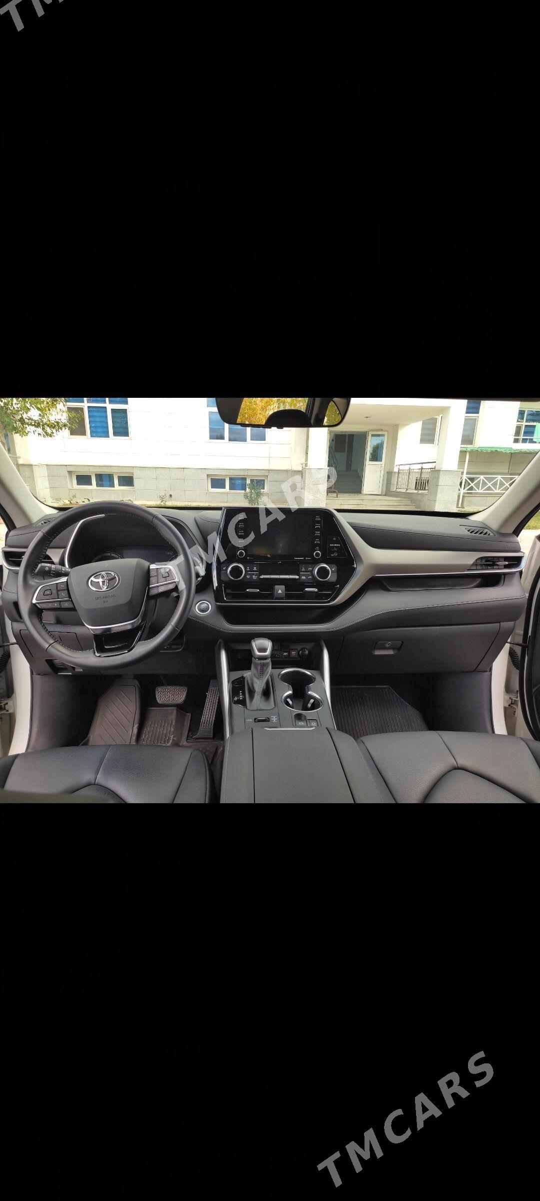 Toyota Highlander 2021 - 590 000 TMT - Ашхабад - img 3