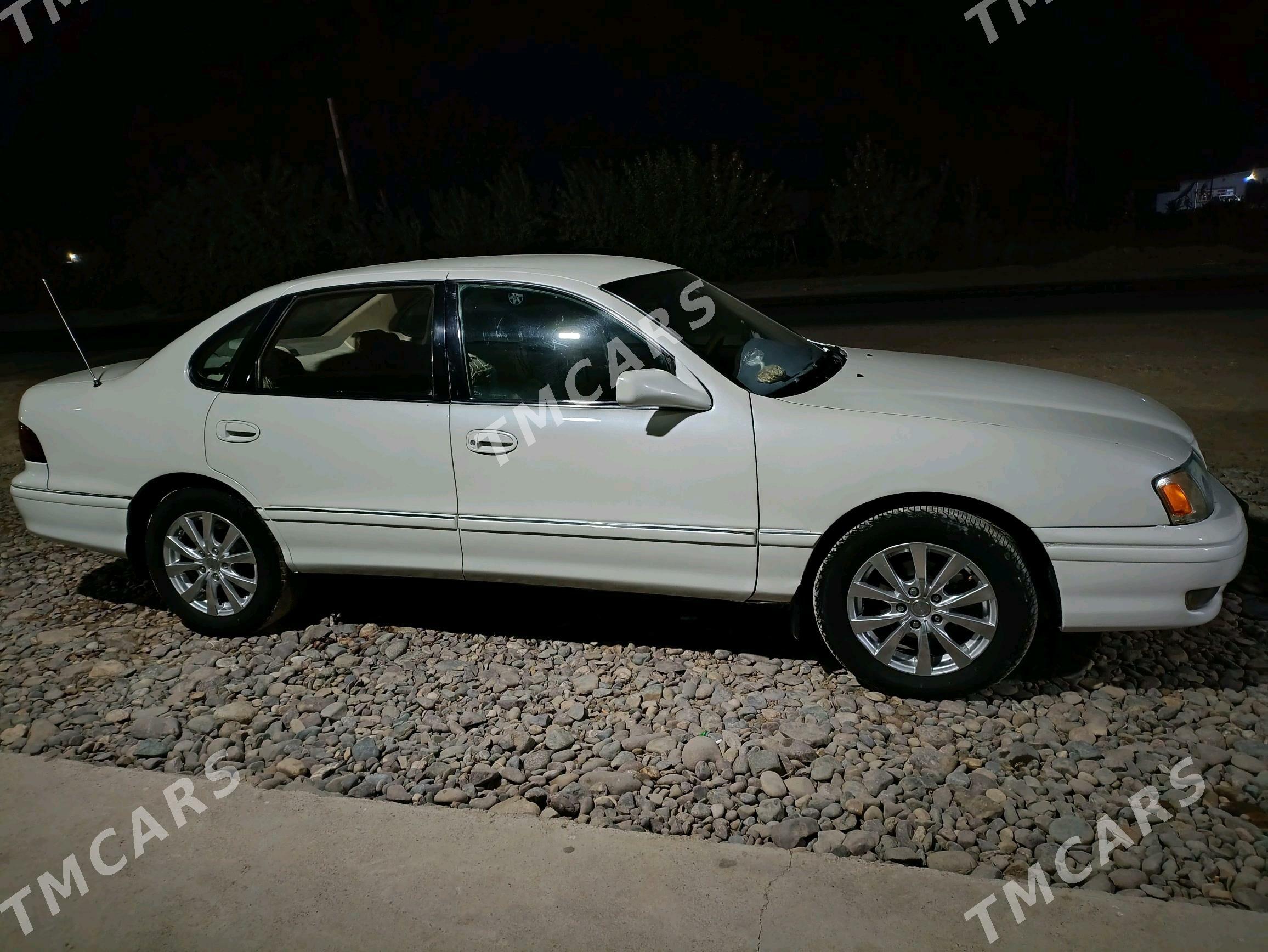 Toyota Avalon 1998 - 138 000 TMT - Türkmengala - img 5