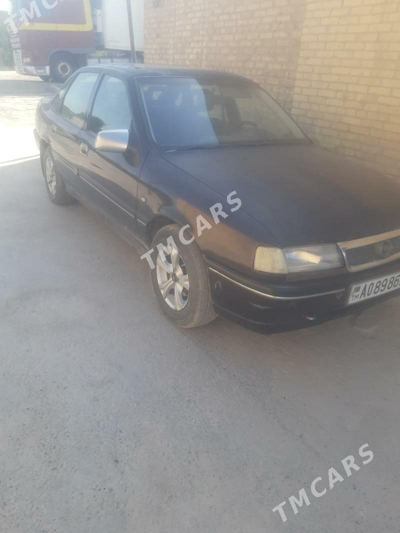 Opel Vectra 1992 - 26 000 TMT - Sakar - img 5