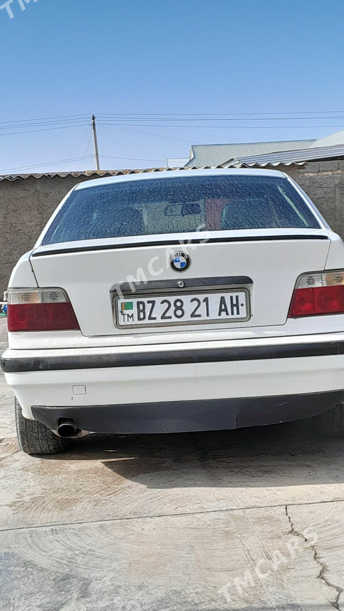 BMW 320 1992 - 30 000 TMT - Серахс - img 3