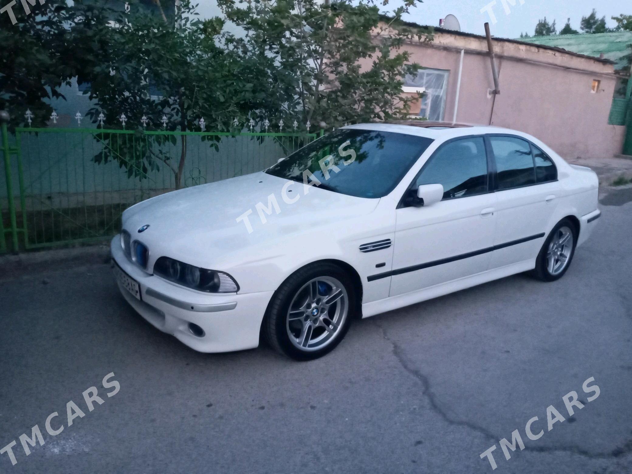 BMW E39 2003 - 130 000 TMT - Büzmeýin - img 4