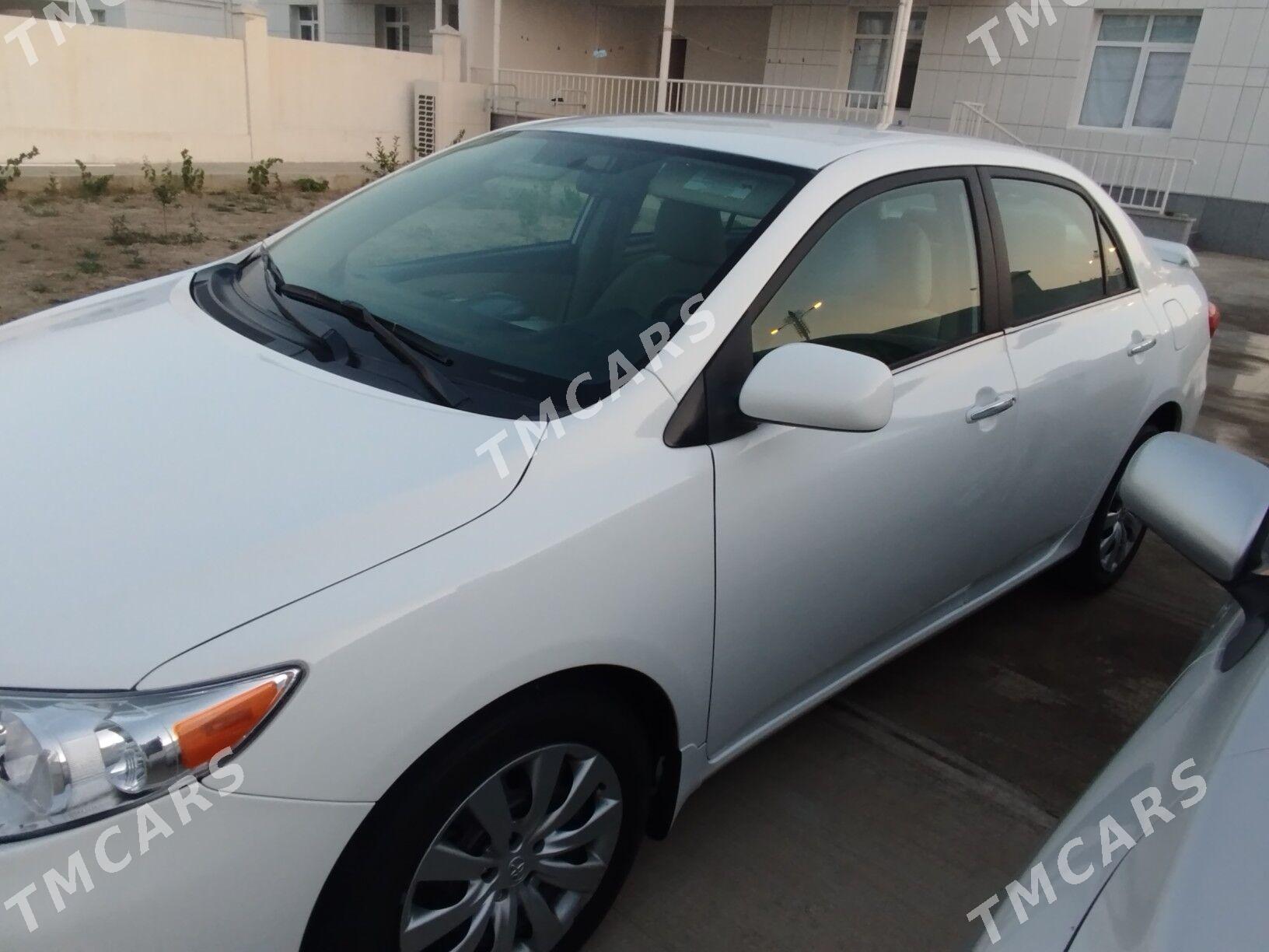 Toyota Corolla 2013 - 160 000 TMT - Аркадаг - img 3