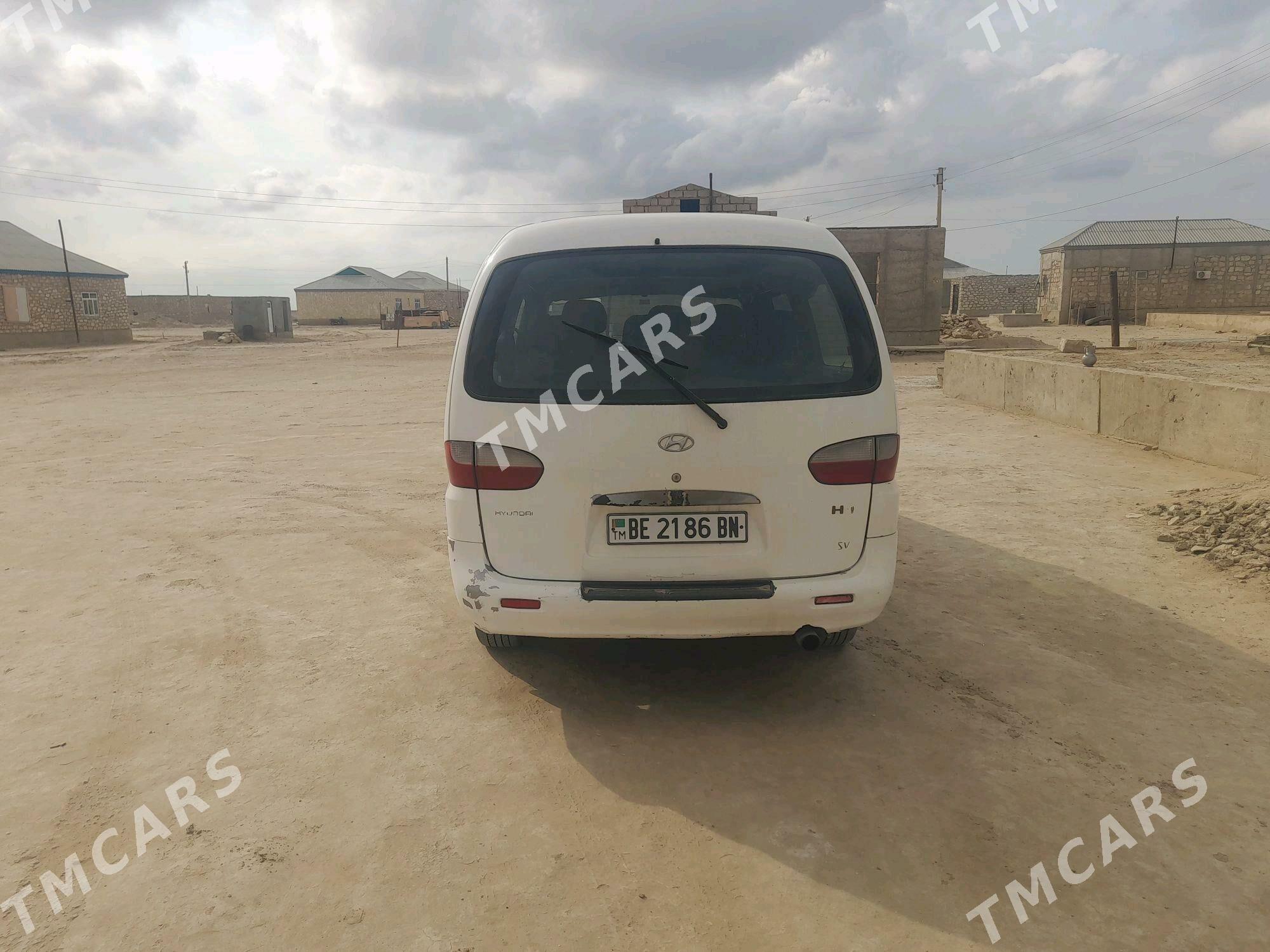 Hyundai H-1 2004 - 50 000 TMT - Эсенгулы - img 2