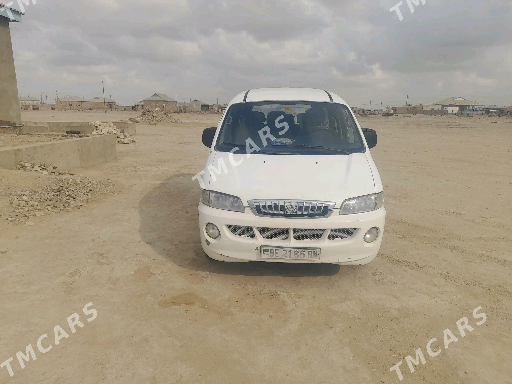 Hyundai H-1 2004 - 50 000 TMT - Эсенгулы - img 4