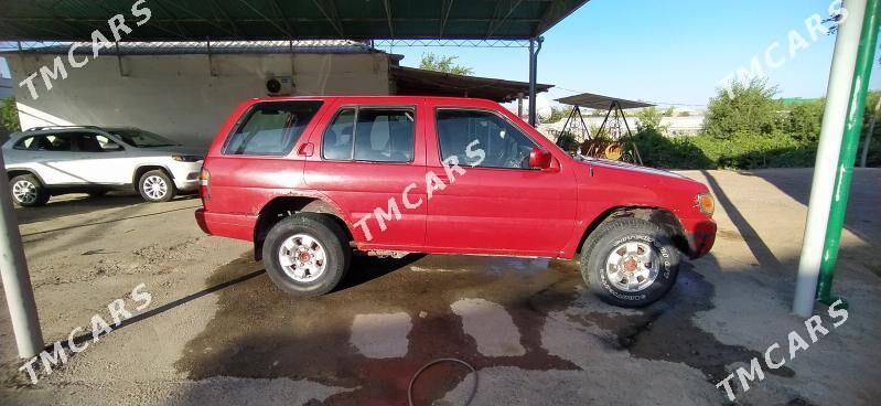 Nissan Pathfinder 1997 - 35 000 TMT - Мургап - img 3