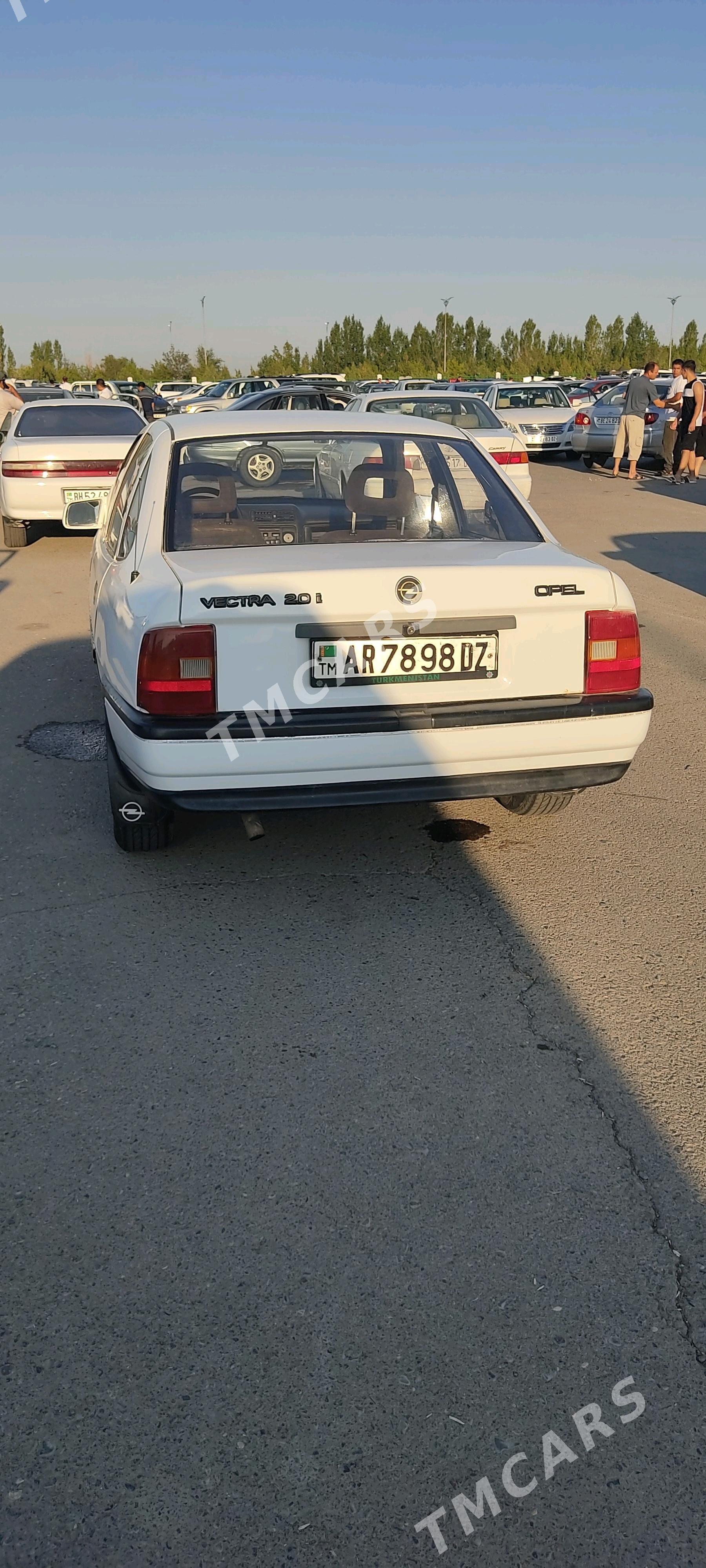 Opel Vectra 1993 - 32 000 TMT - Губадаг - img 3