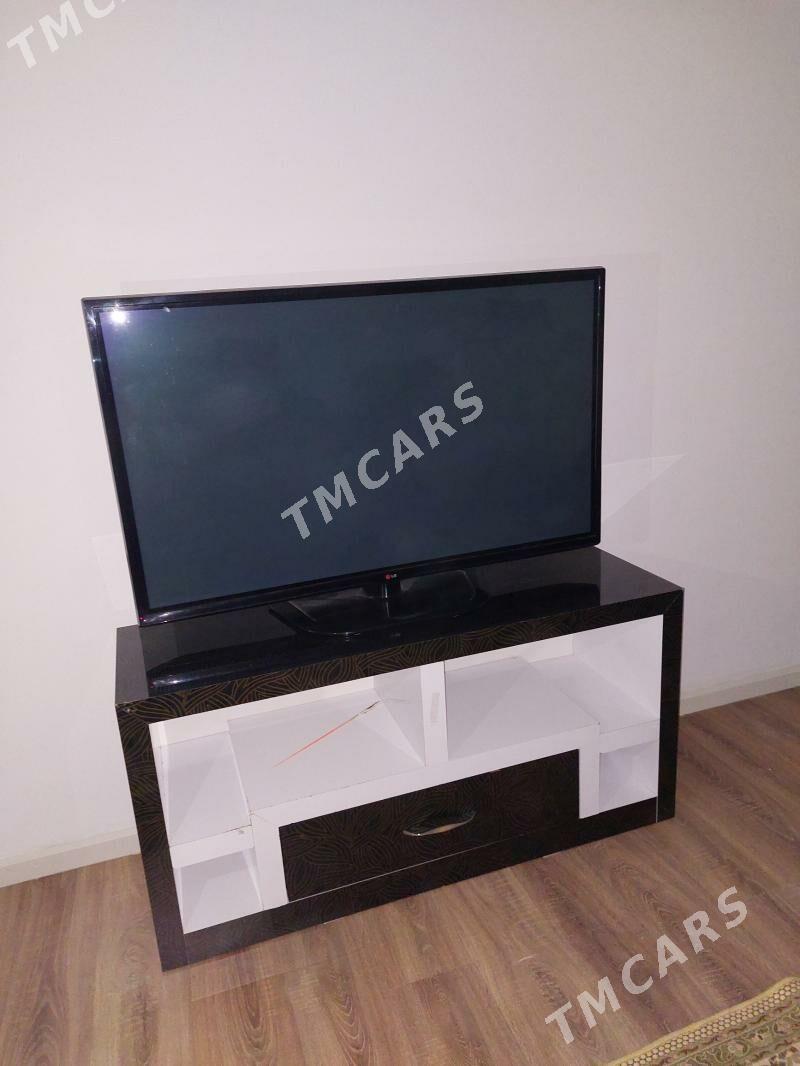 LG televizor - Parahat 8 - img 4