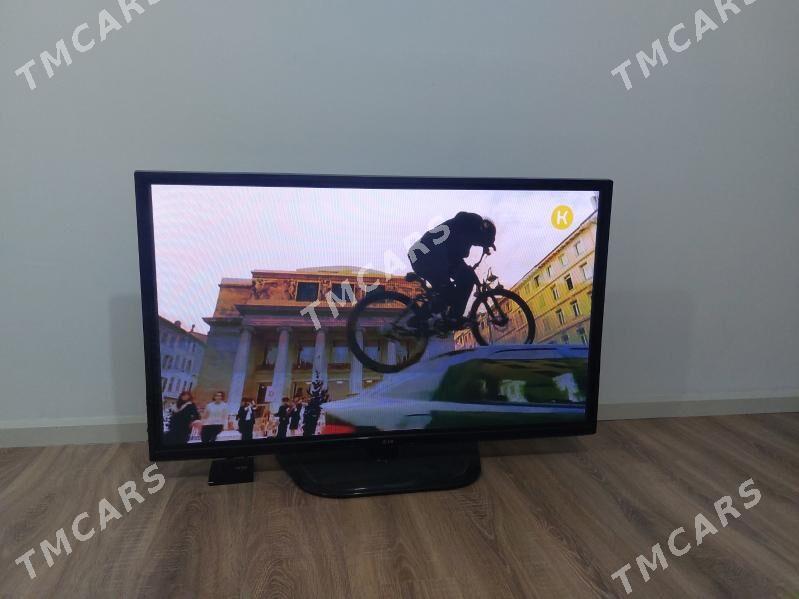 LG televizor - Parahat 8 - img 2