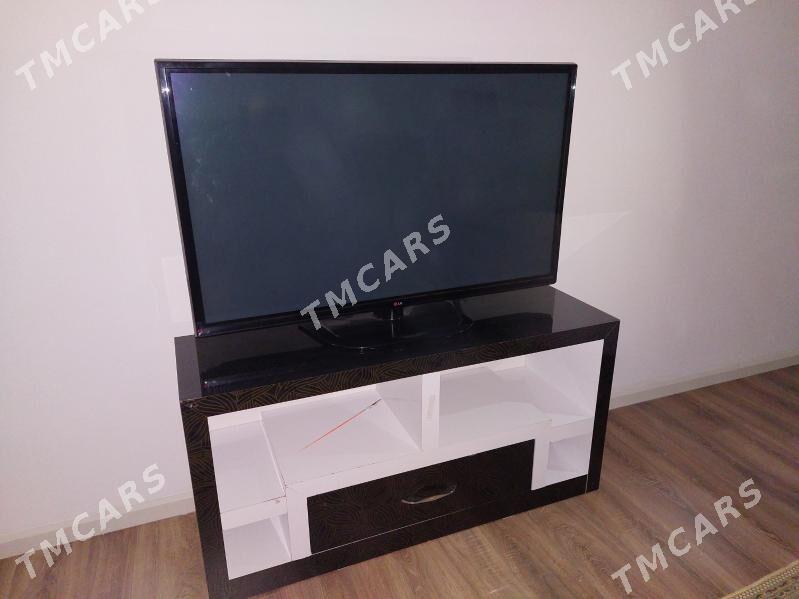 LG televizor - Parahat 8 - img 3