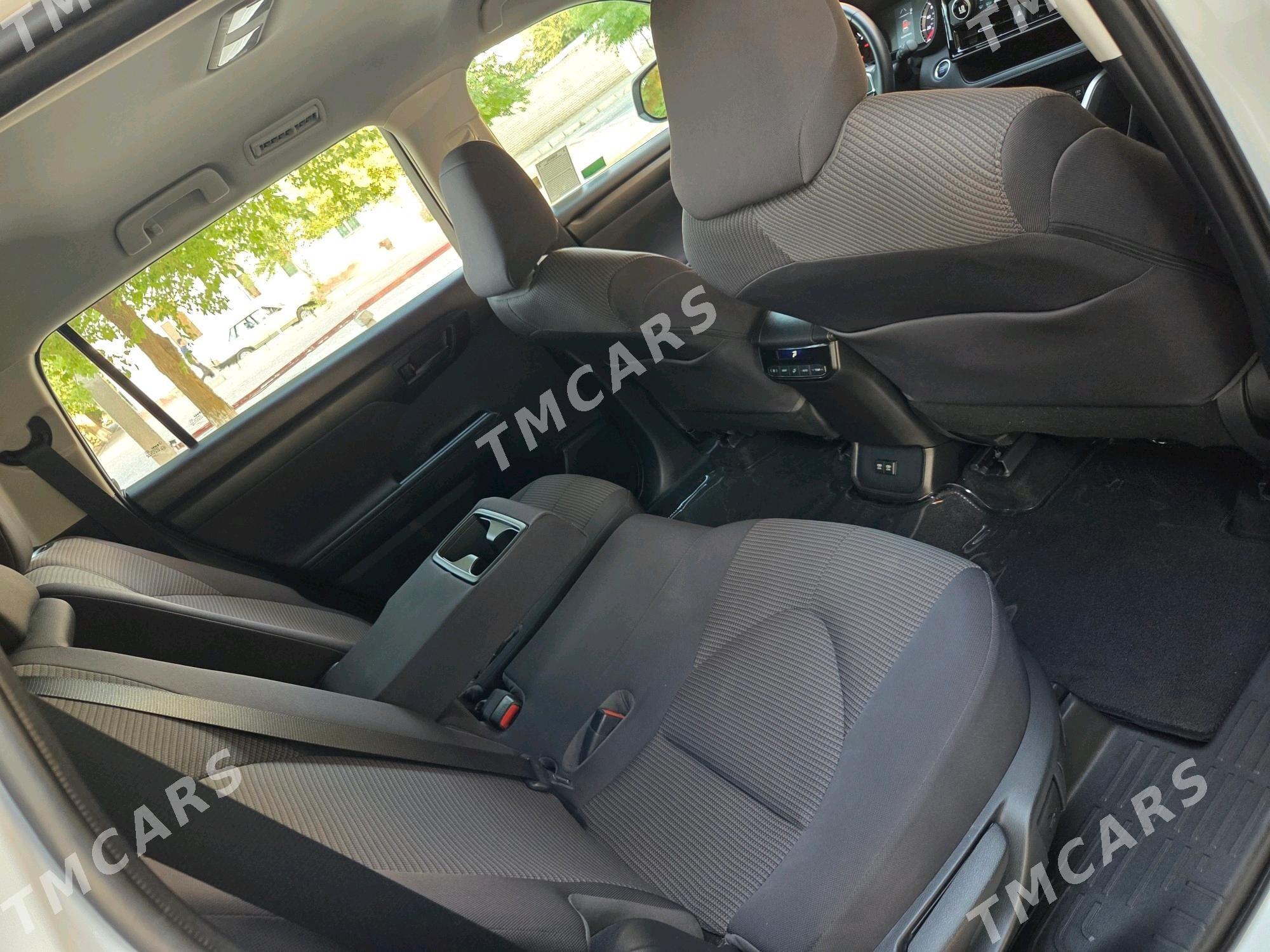 Toyota Highlander 2020 - 452 000 TMT - Мары - img 6