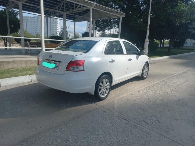 Toyota Yaris 2008 - 124 000 TMT - ул. Подвойского (Битарап Туркменистан шаёлы) - img 2