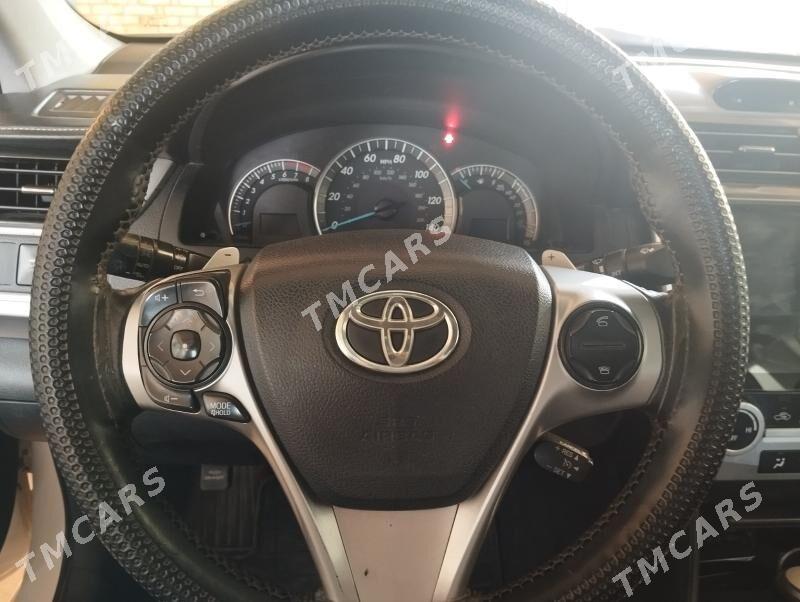 Toyota Camry 2013 - 220 000 TMT - Мары - img 4