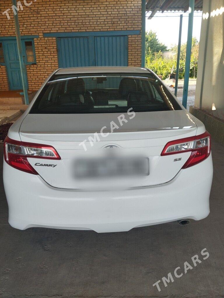 Toyota Camry 2013 - 220 000 TMT - Мары - img 3