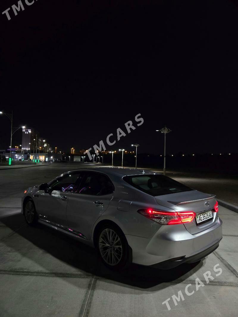 Toyota Camry 2018 - 320 000 TMT - Aşgabat - img 4