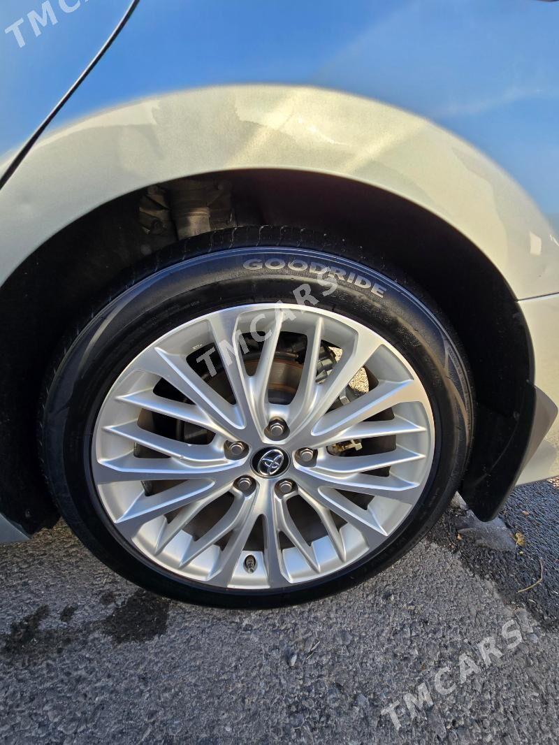 Toyota Camry 2018 - 320 000 TMT - Aşgabat - img 9
