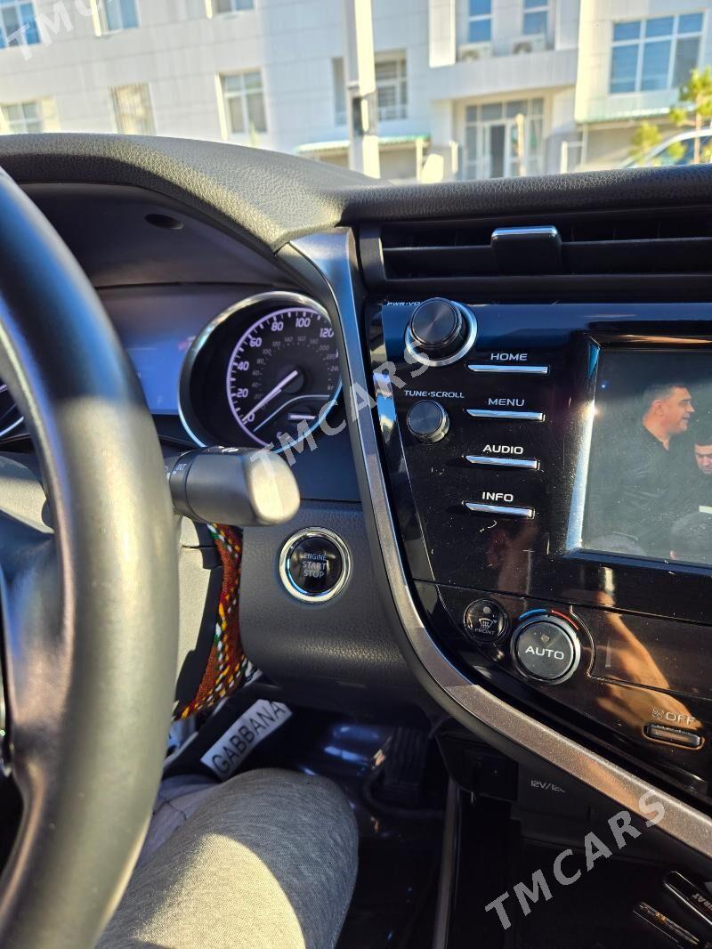 Toyota Camry 2018 - 320 000 TMT - Aşgabat - img 5