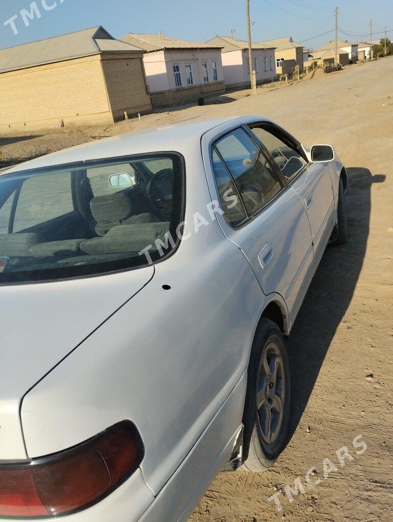Toyota Camry 1994 - 70 000 TMT - Murgap - img 4
