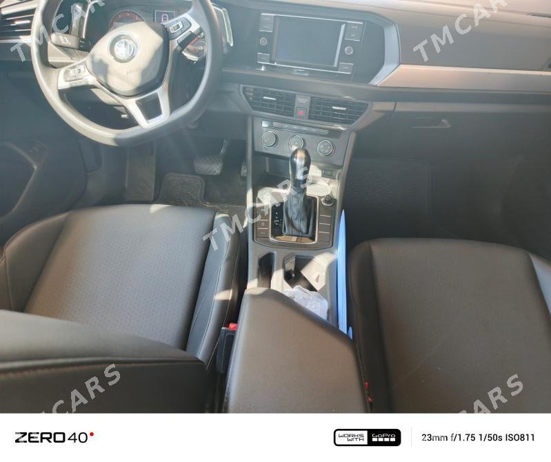 Volkswagen Jetta 2021 - 240 000 TMT - Hitrowka - img 2