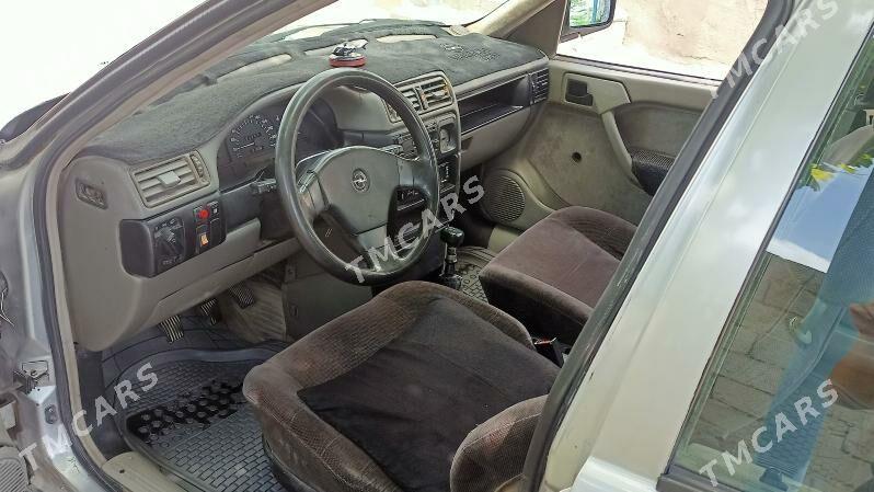 Opel Vectra 1992 - 26 000 TMT - Balkanabat - img 2