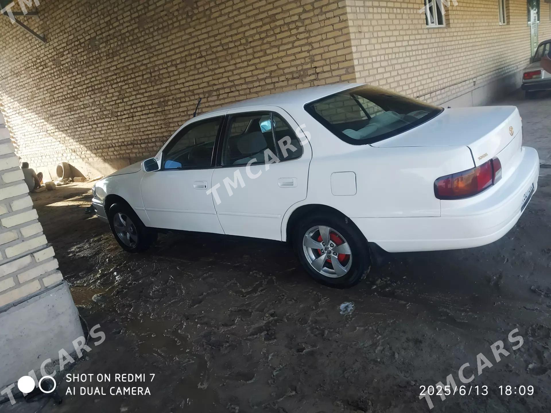 Toyota Camry 1996 - 75 000 TMT - Köneürgenç - img 5