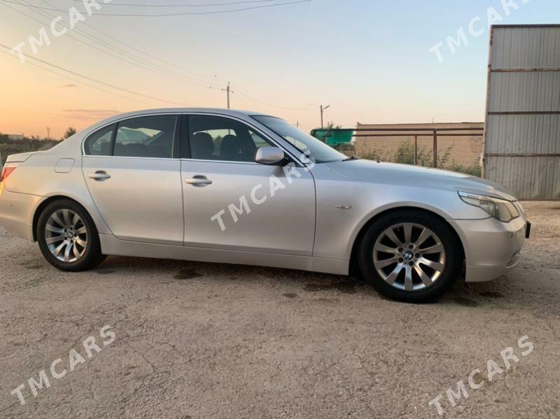 BMW E60 2006 - 145 000 TMT - Mary - img 2
