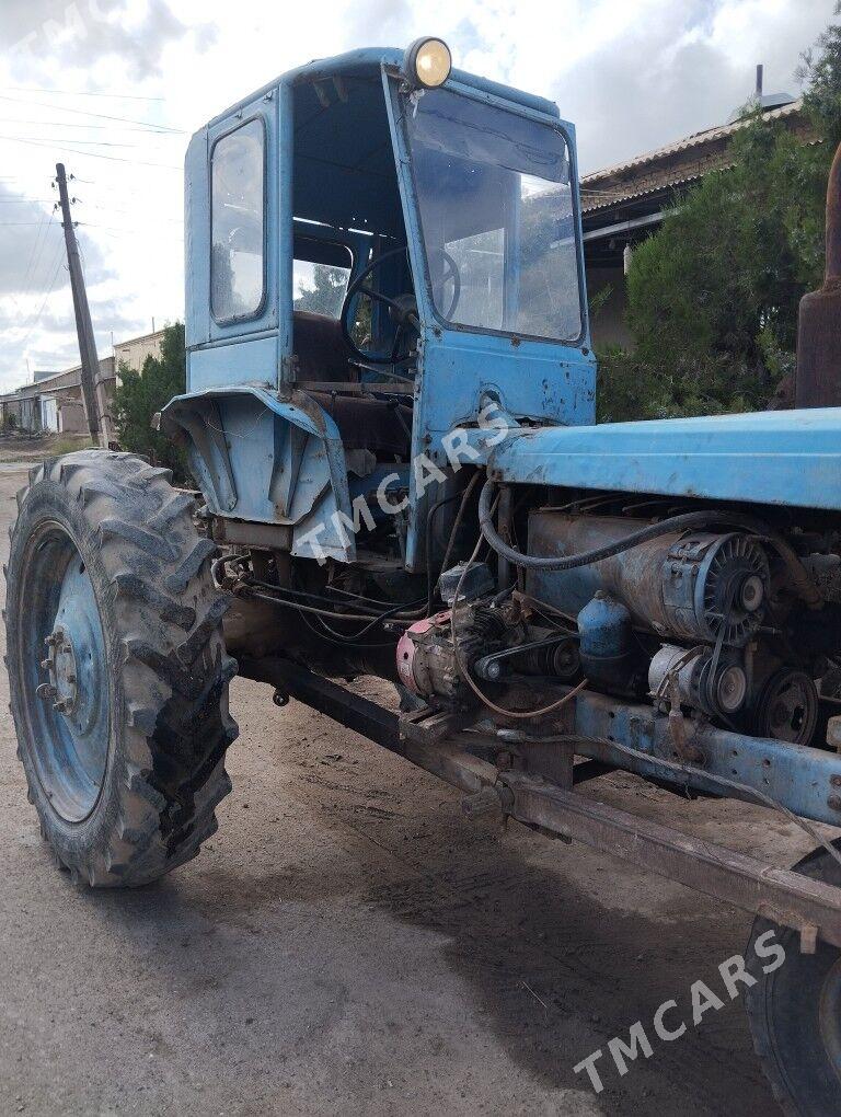 MTZ T-28 1982 - 30 000 TMT - Шабатский этрап - img 2