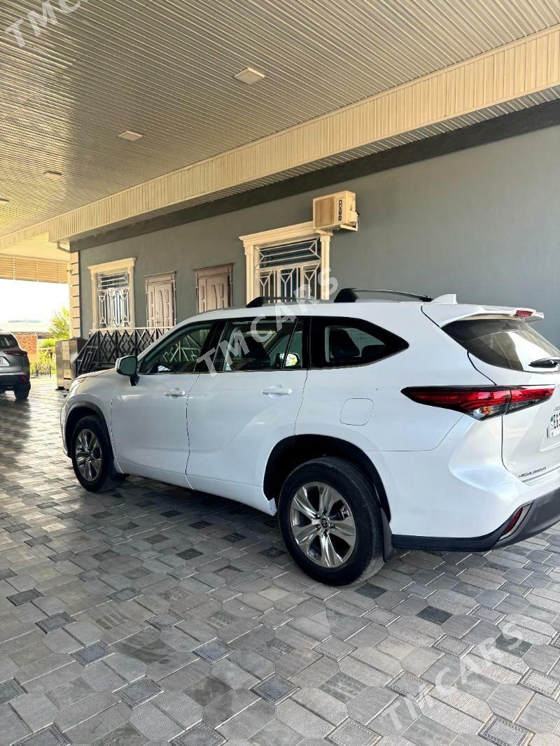 Toyota Highlander 2022 - 659 000 TMT - Мары - img 3