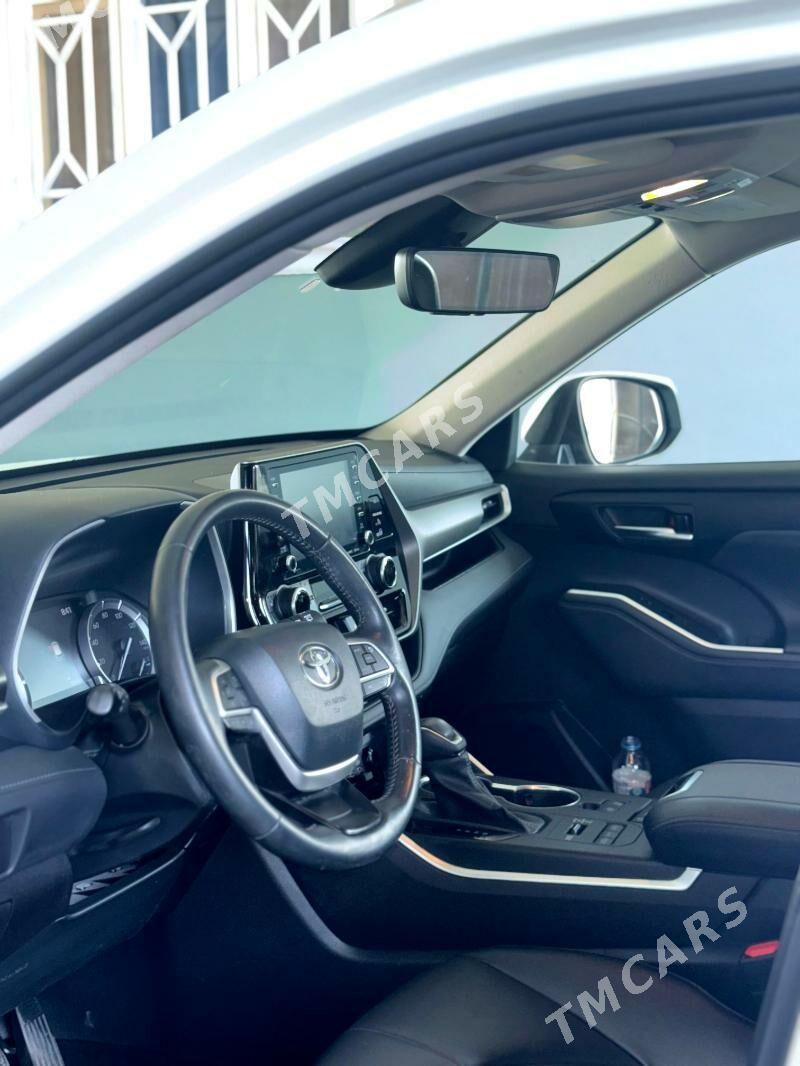Toyota Highlander 2022 - 659 000 TMT - Мары - img 5