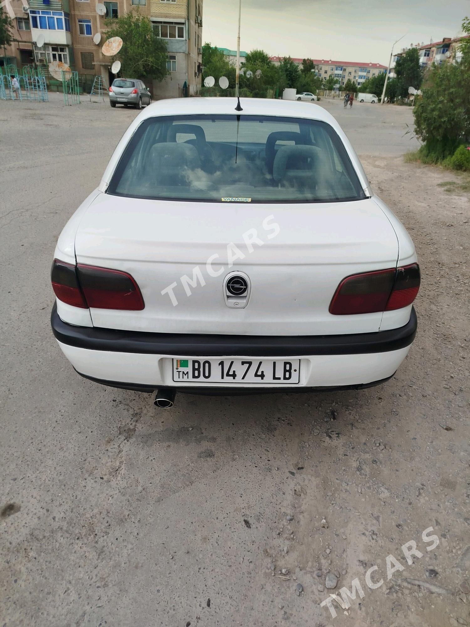 Opel Omega 1996 - 26 000 TMT - Türkmenabat - img 4