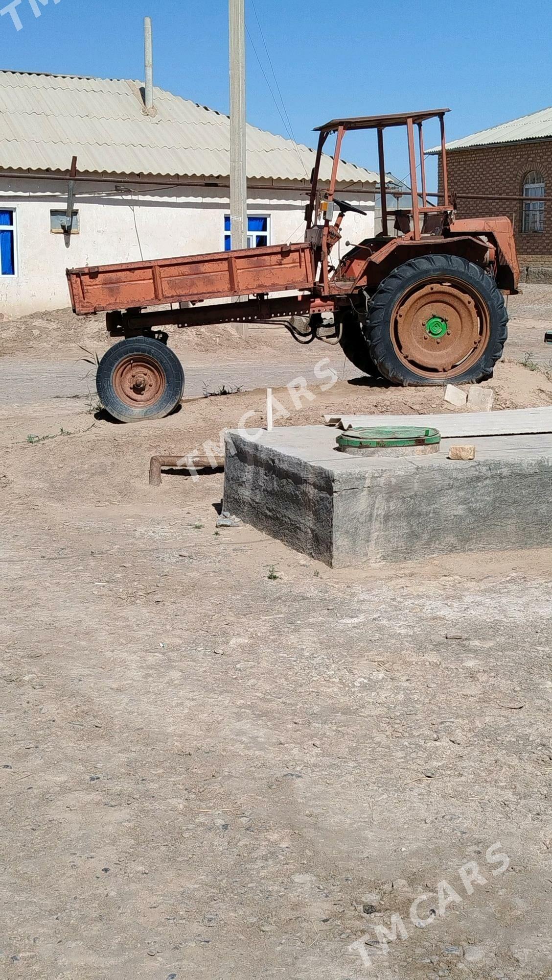MTZ T-28 1984 - 18 000 TMT - Tejen - img 2