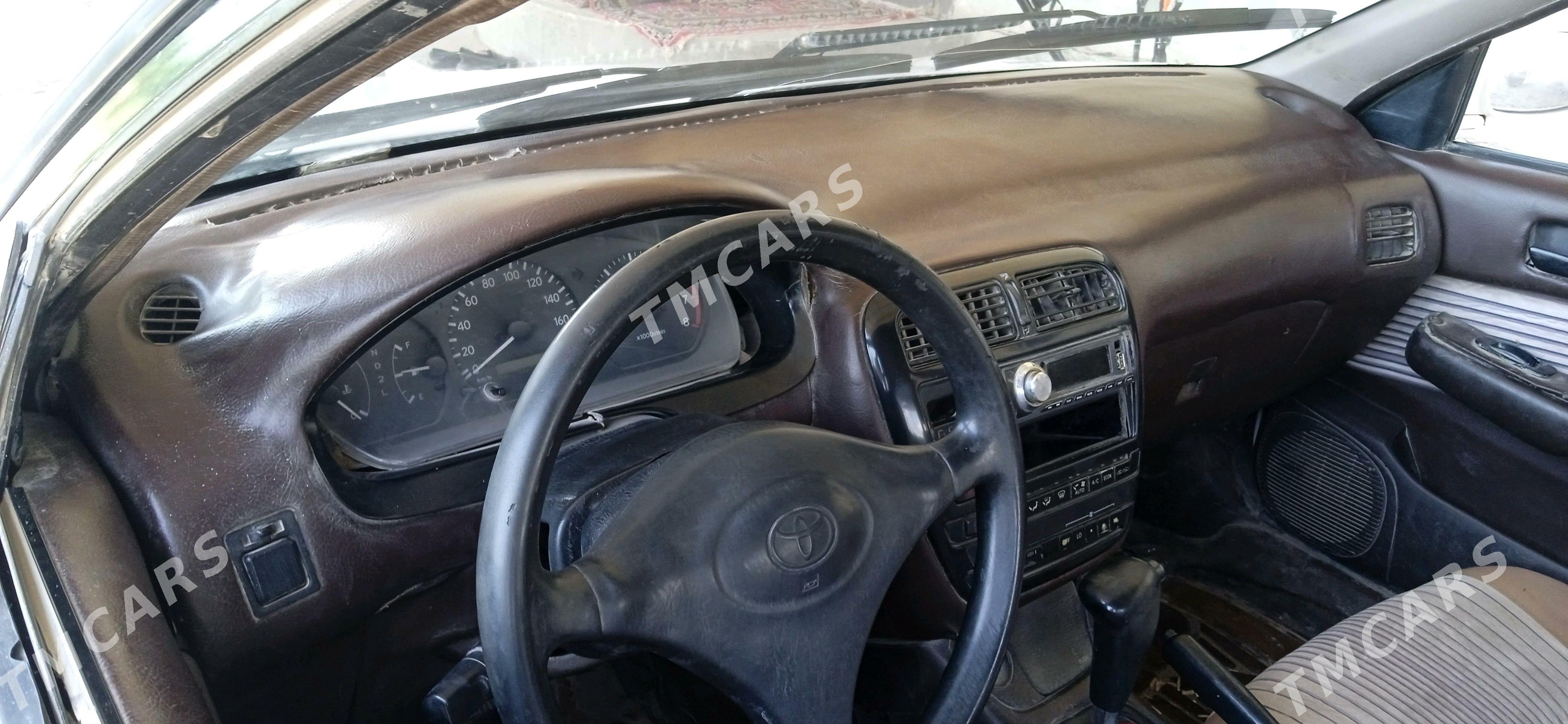 Toyota Carina 1993 - 35 000 TMT - Gubadag - img 4