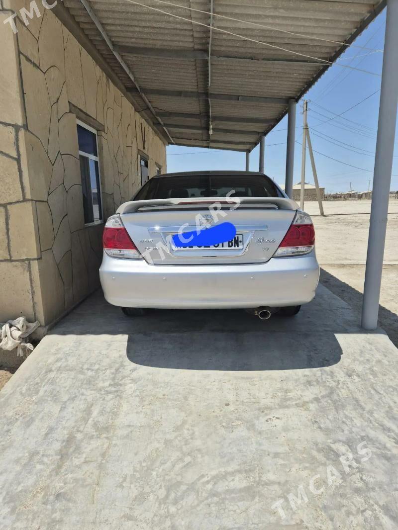 Toyota Camry 2002 - 192 000 TMT - Гумдаг - img 4
