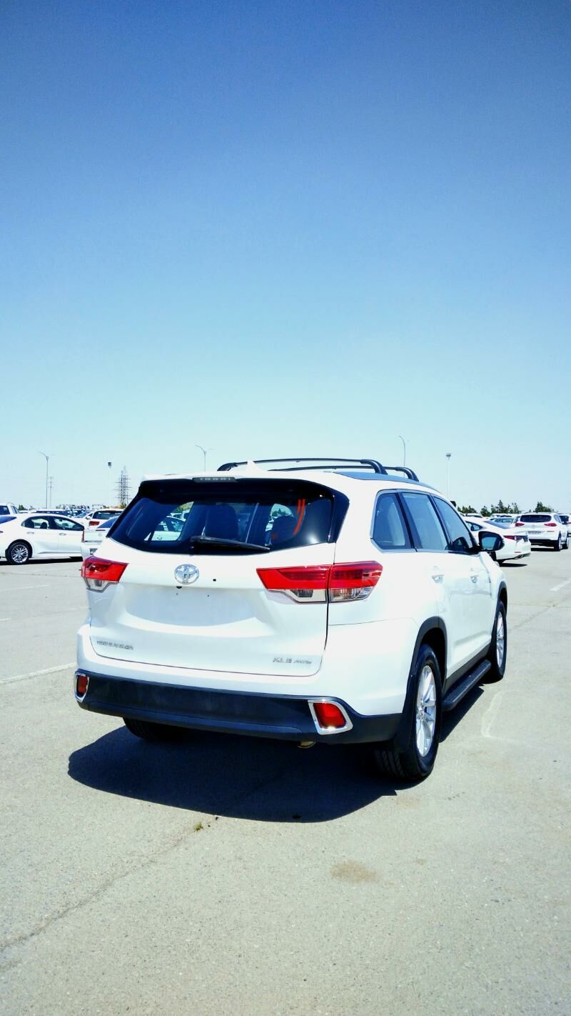 Toyota Highlander 2019 - 500 000 TMT - Мары - img 2
