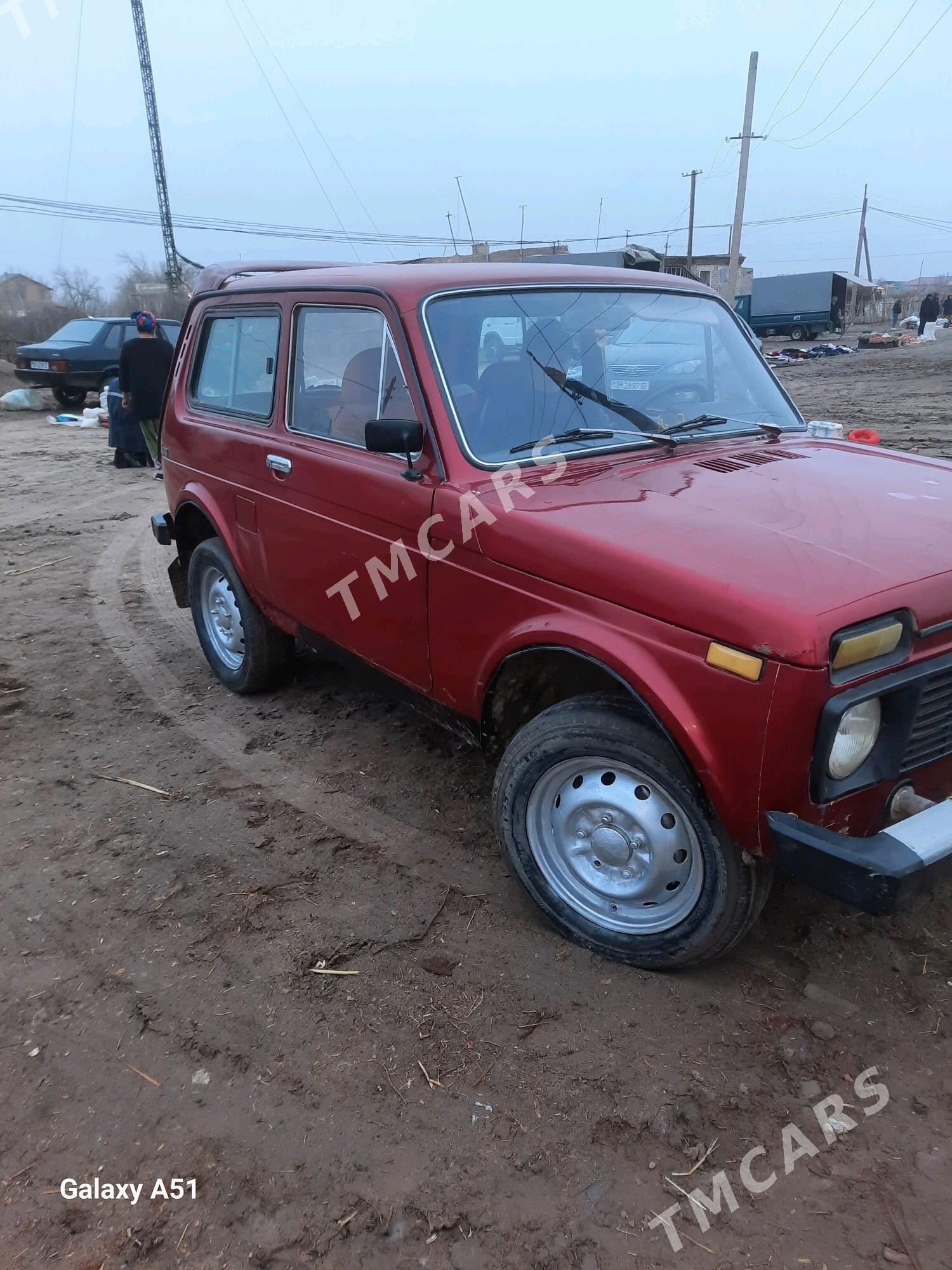 Lada Niva 1980 - 25 000 TMT - Кёнеургенч - img 5