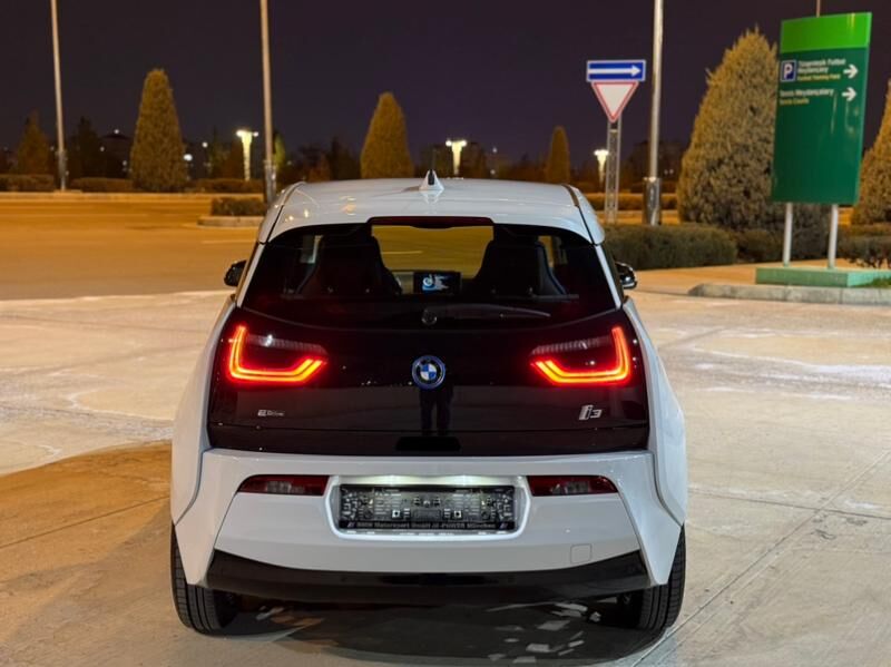 BMW i3 2015 - 580 000 TMT - Ашхабад - img 1